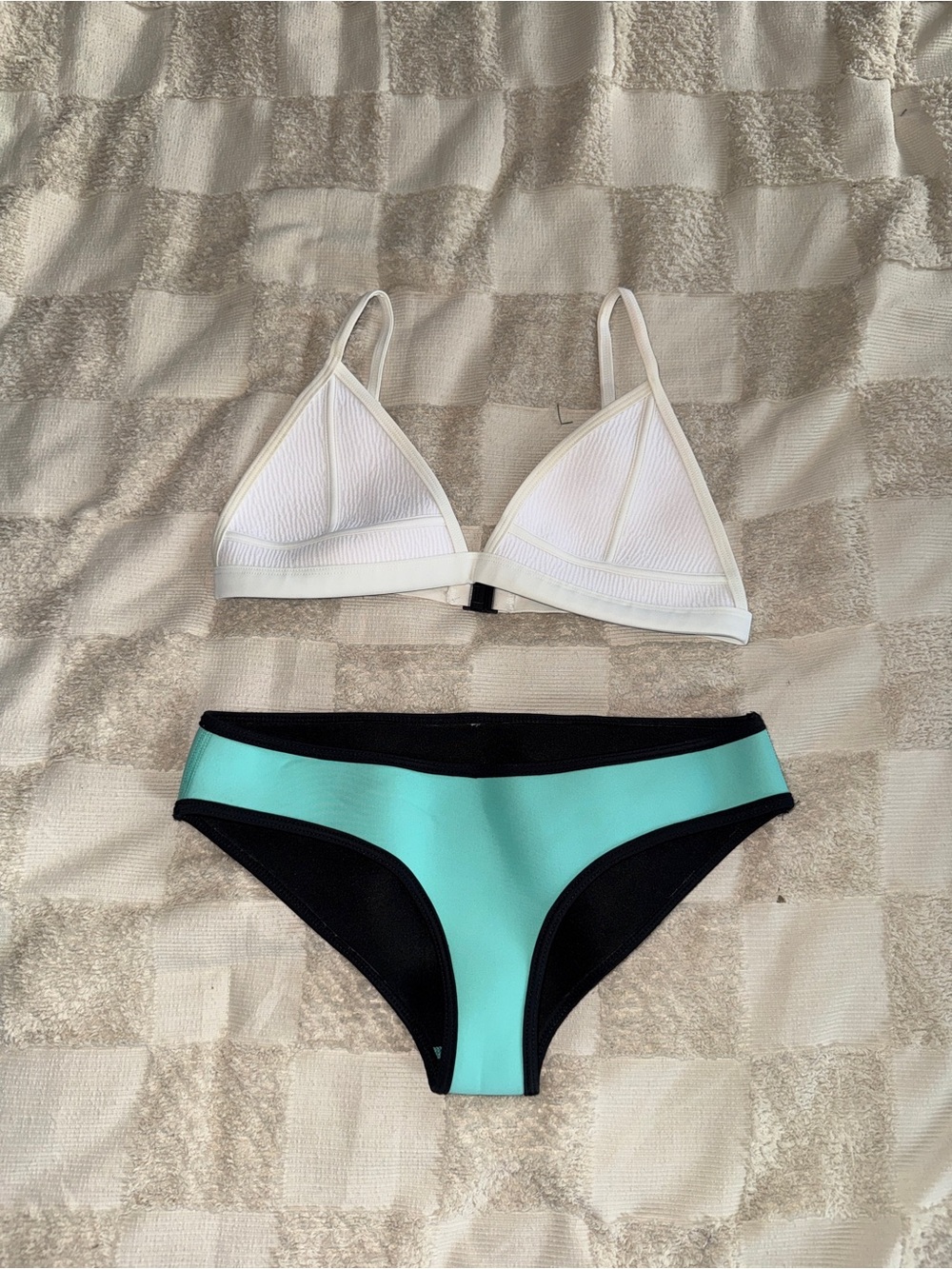 White Triangle Bikini Top and Aqua Black Bikini Bottom Set size Small ++